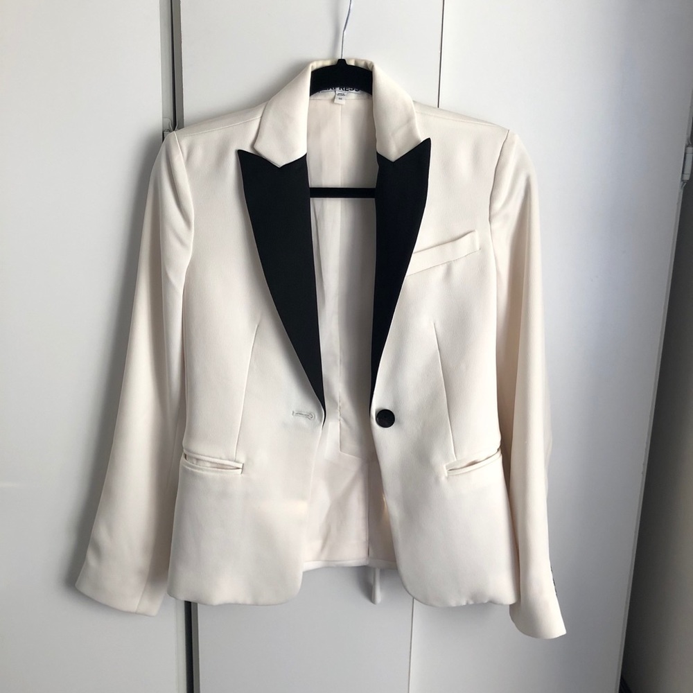 Tuxedo Blazer size 00